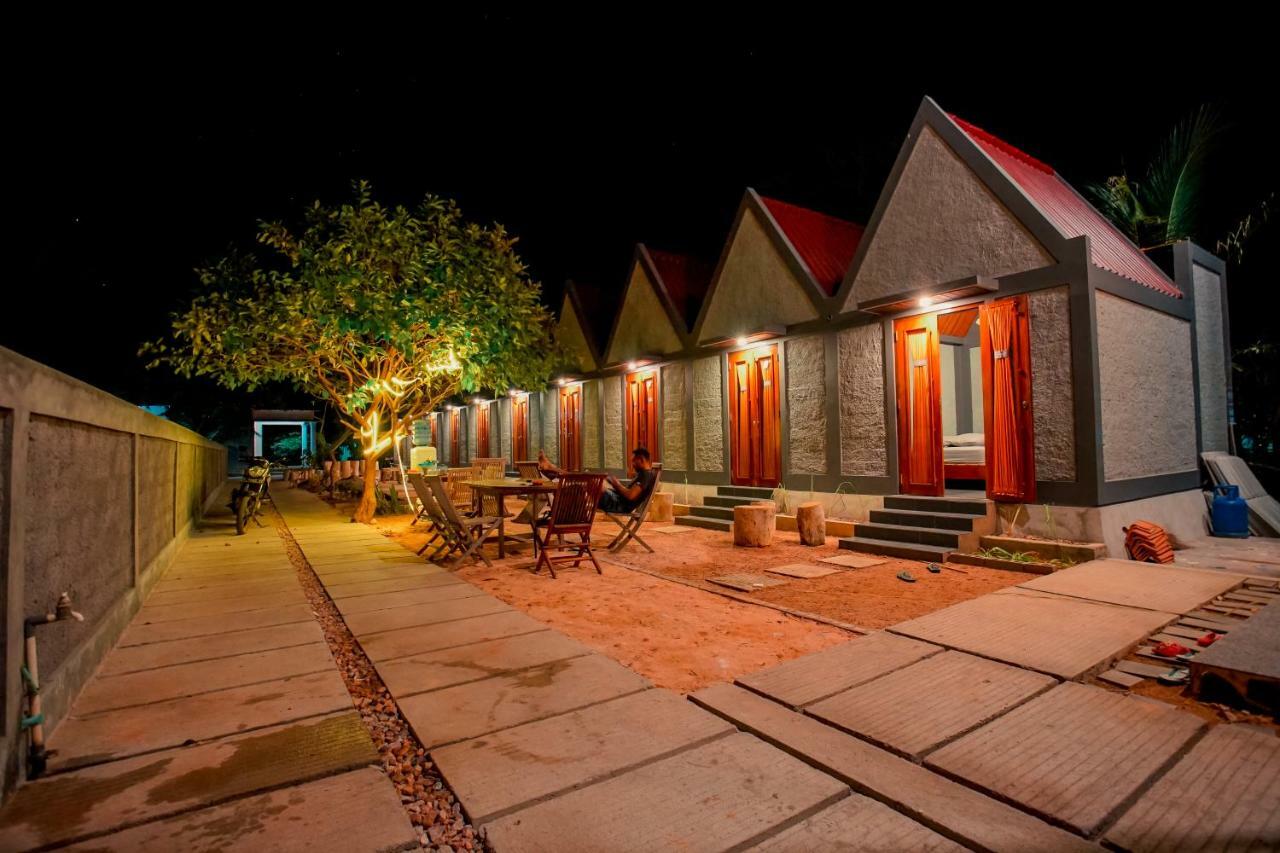 E2 Guest House Karimunjawa Εξωτερικό φωτογραφία